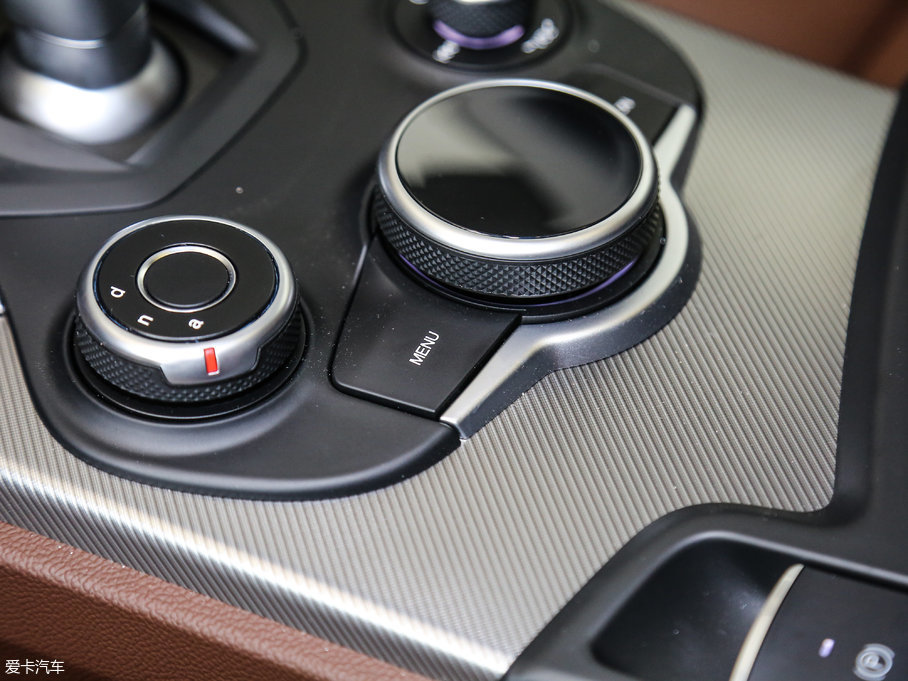 2017Stelvio˹̹S 200HP Ӣ