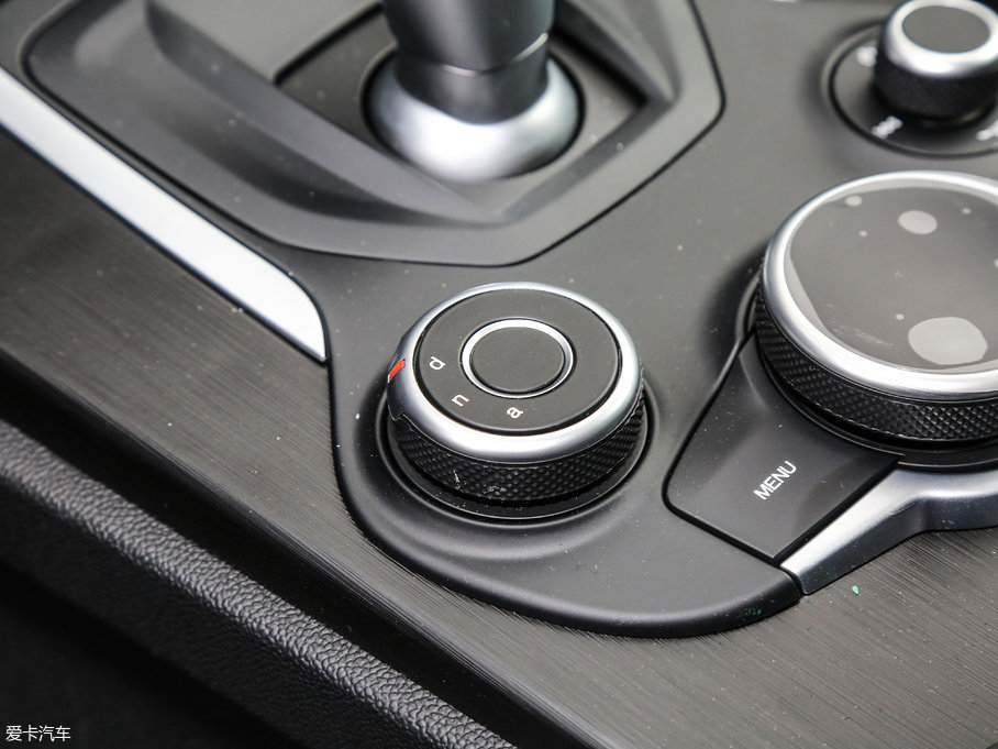 2017Stelvio˹̹S 200HP Ӣ