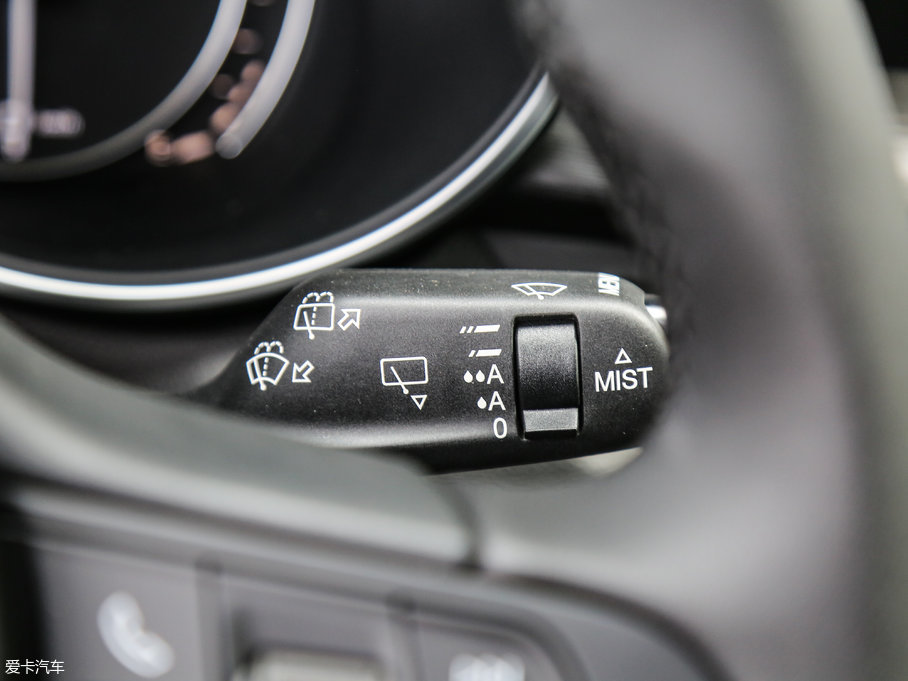 2017Stelvio˹̹S 200HP Ӣ