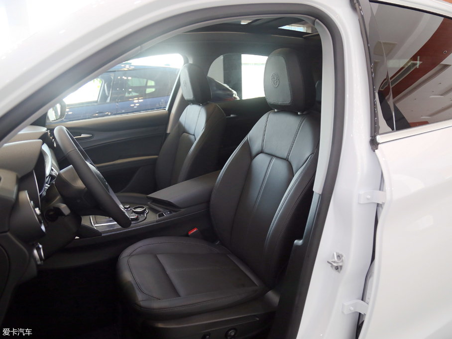 2017Stelvio˹̹S 280HP A