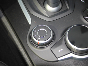 2017200HP Ӣ п؅^(q)