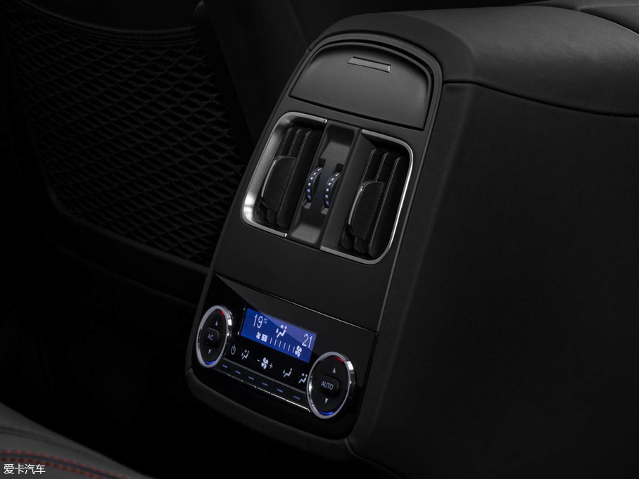 2019Levante 3.8T 590Hp Trofeo