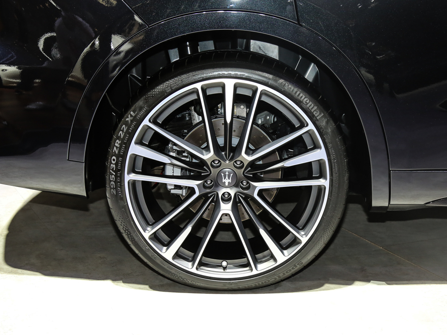 2019Levante 3.8T 590Hp Trofeo