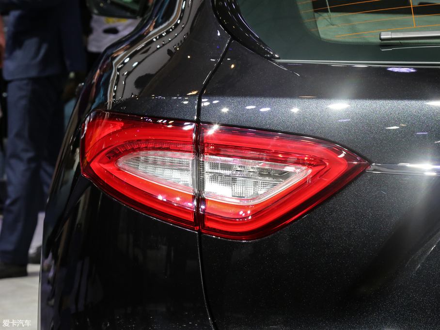 2019Levante 3.8T 590Hp Trofeo