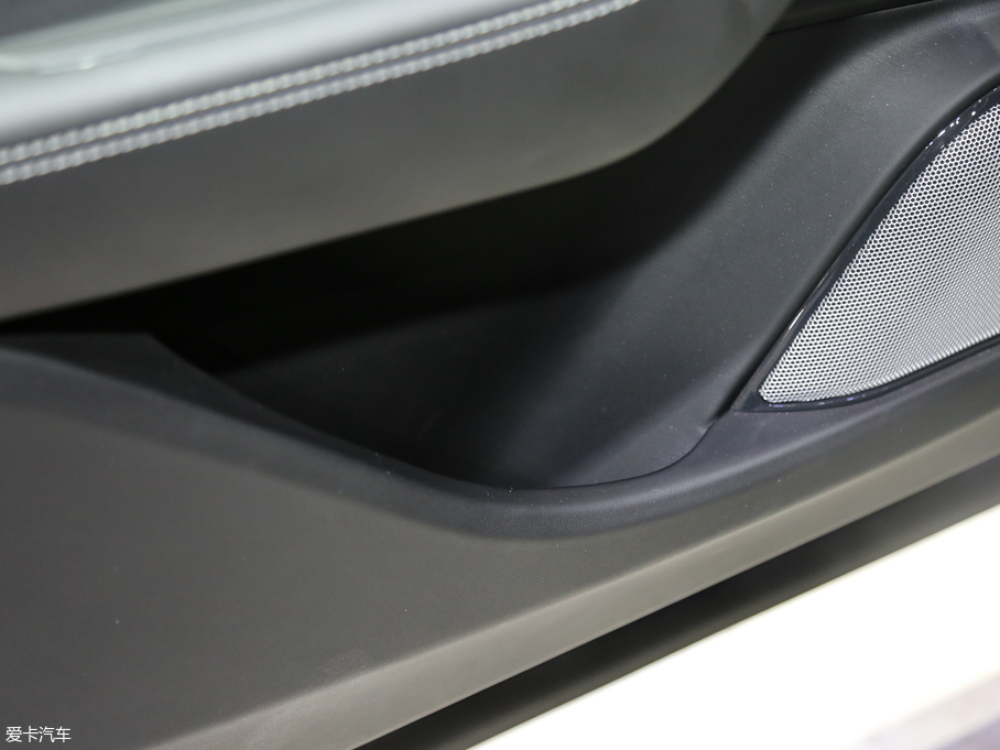 2019Levante 3.8T 590Hp Trofeo