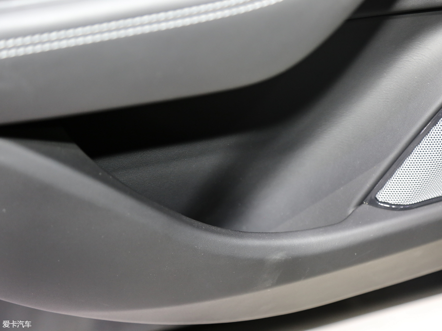 2019Levante 3.8T 590Hp Trofeo