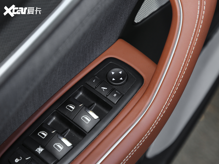 2019Levante 3.0T 350Hp A VI