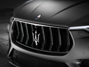 20193.8T 590Hp Trofeo ^