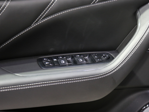 20193.8T 590Hp Trofeo g