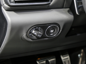 20193.8T 590Hp Trofeo g