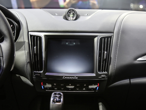 20193.8T 590Hp Trofeo п؅^(q)