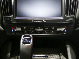 20193.8T 590Hp Trofeo п؅^(q)