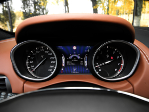 20193.0T 350Hp A VI x