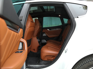 20193.0T 430Hp \Ӱ VI ſg