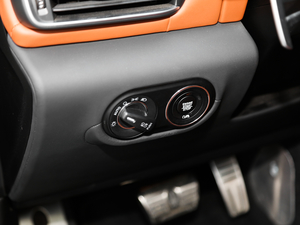 20193.0T 430Hp \Ӱ VI п؅^