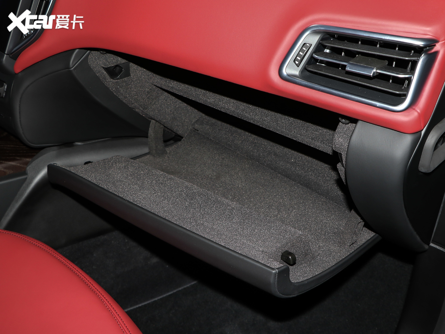 2019Ghibli 3.0T 350Hp A VI