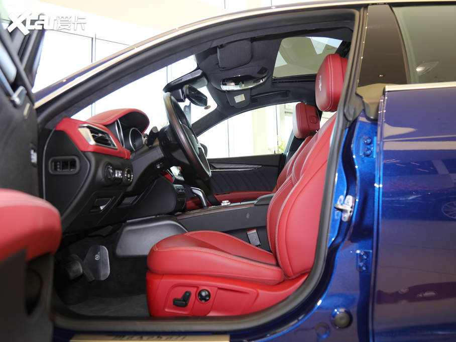 2019Ghibli 3.0T 350Hp A V