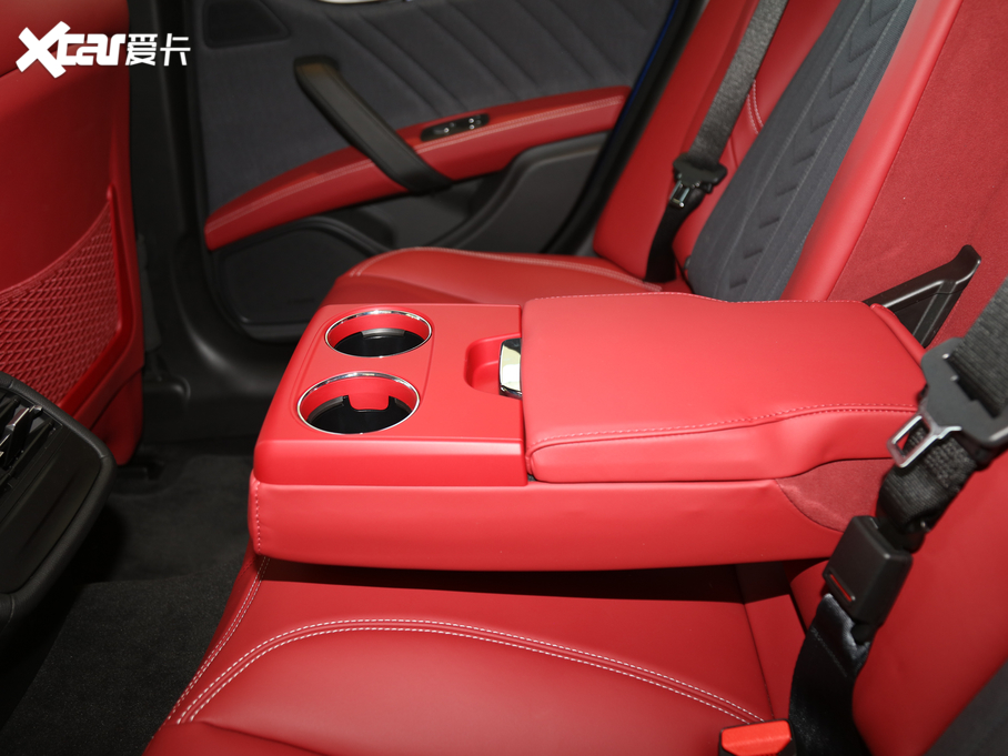 2019Ghibli 3.0T 350Hp A V