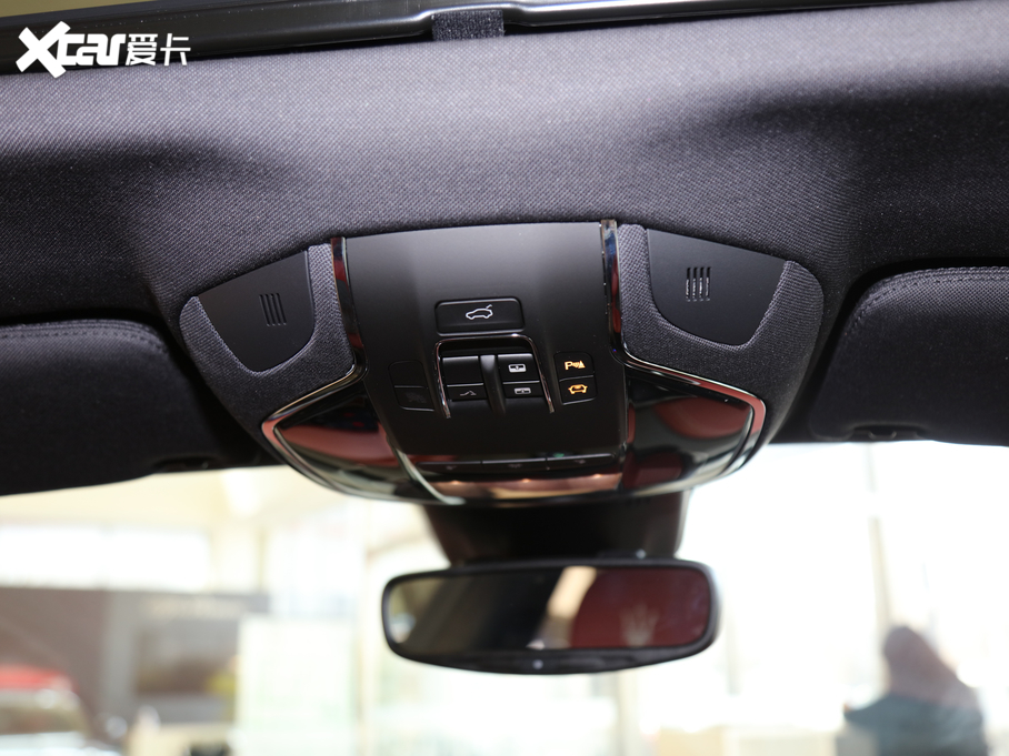 2019Ghibli 3.0T 350Hp A V