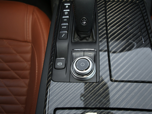 20193.0T 430Hp \Ӱ VI п؅^