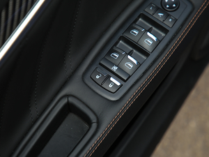 20193.0T 430Hp \Ӱ VI п؅^