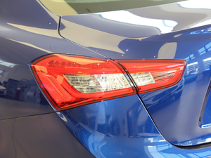 20193.0T 350Hp A V ^