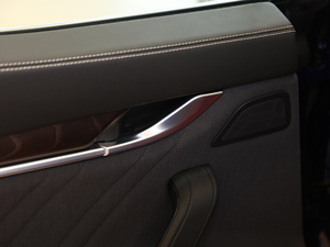 20193.0T 350Hp A V g