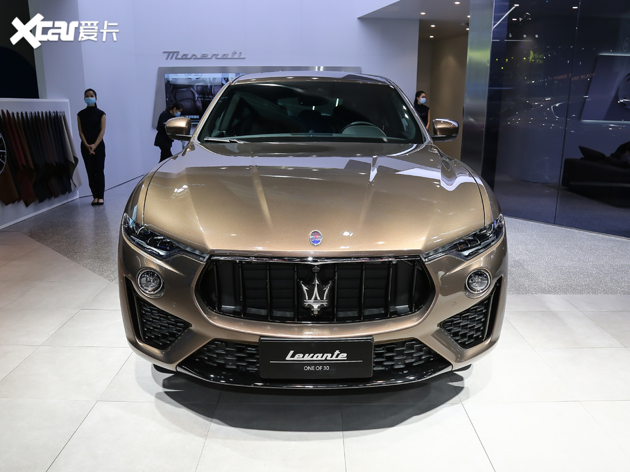 2020Levante 3.0T ၆