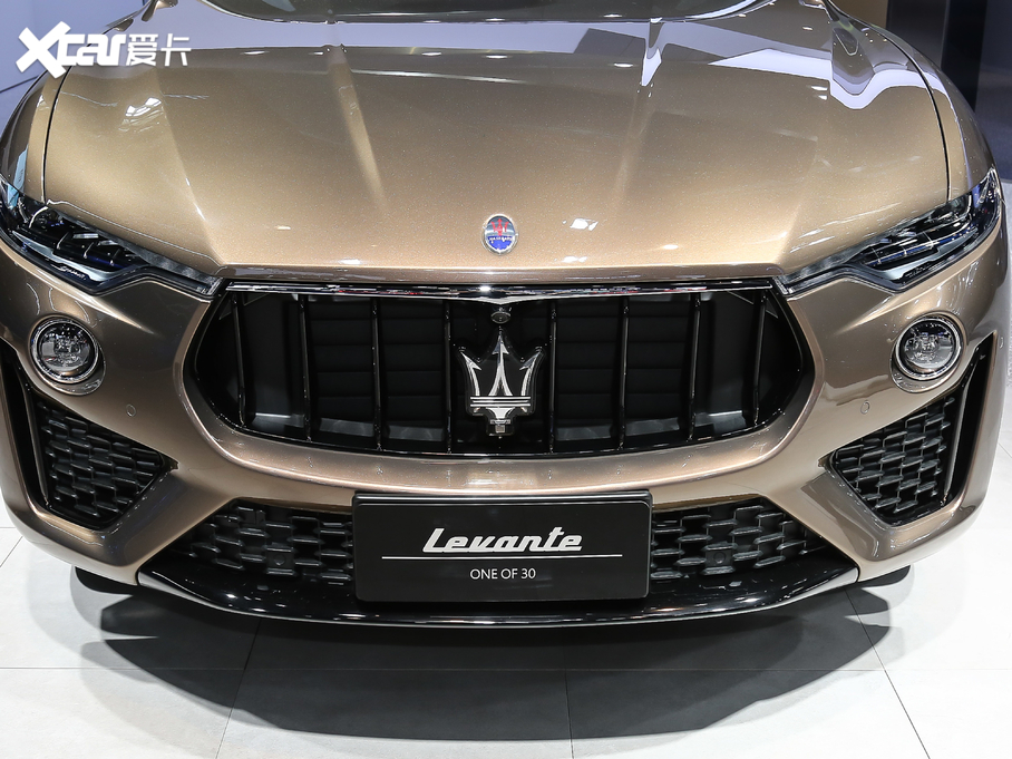 2020Levante 3.0T ၆