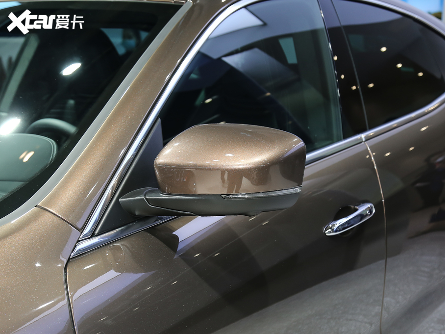 2020Levante 3.0T ၆