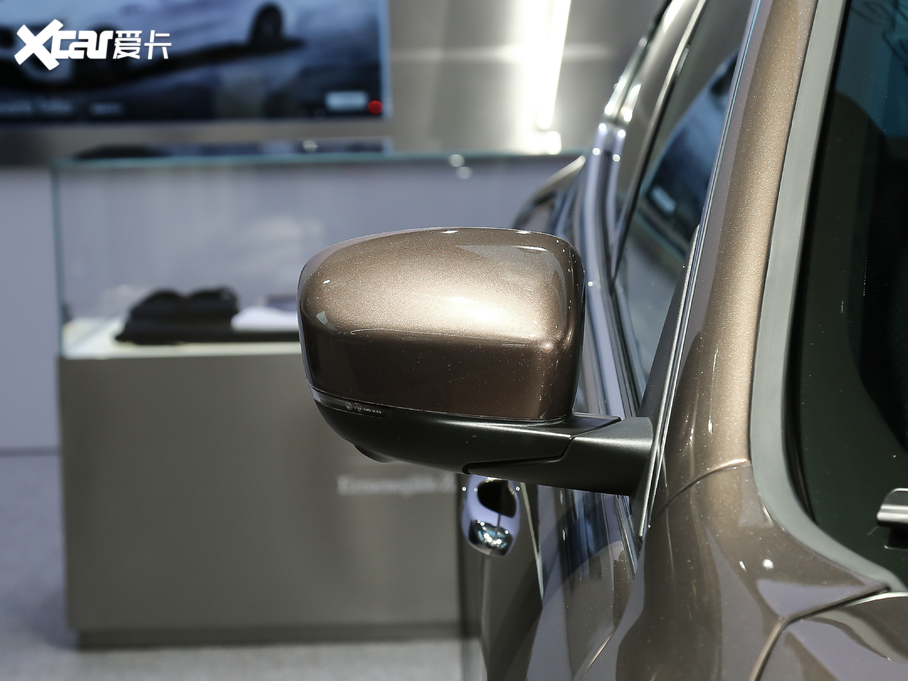 2020Levante 3.0T ၆