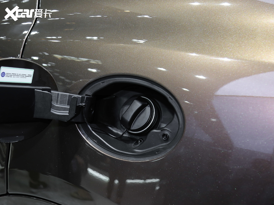 2020Levante 3.0T ၆