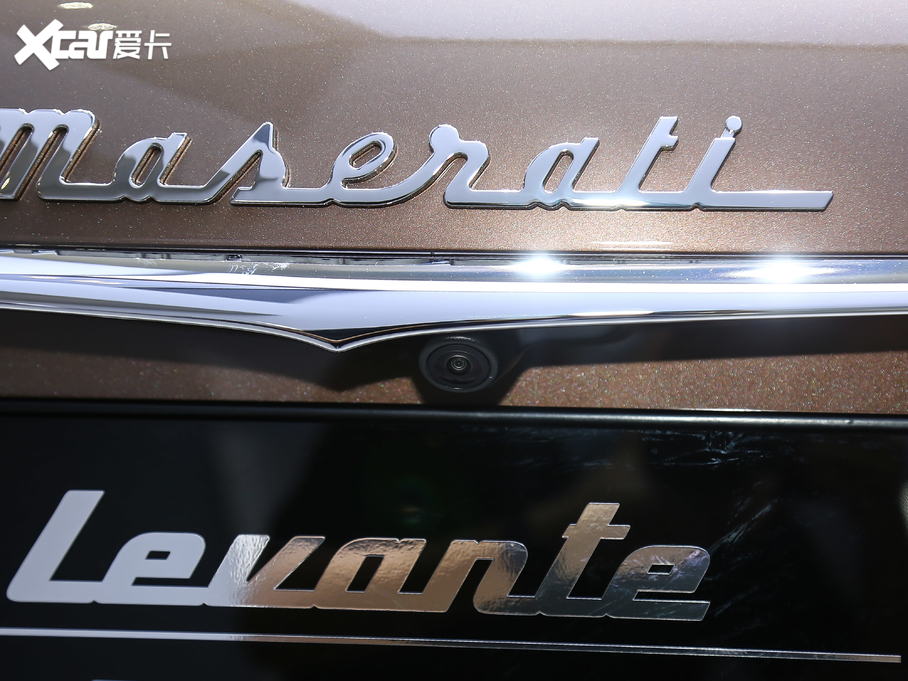 2020Levante 3.0T ၆