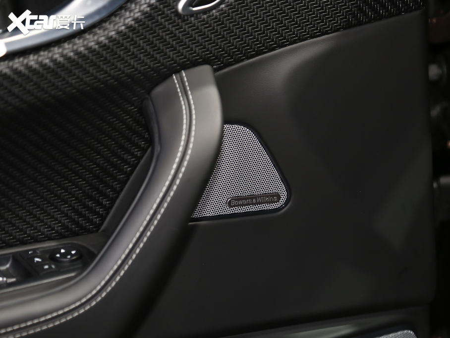 2020Levante 3.0T ၆