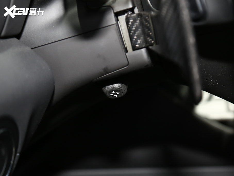 2020Levante 3.0T ၆