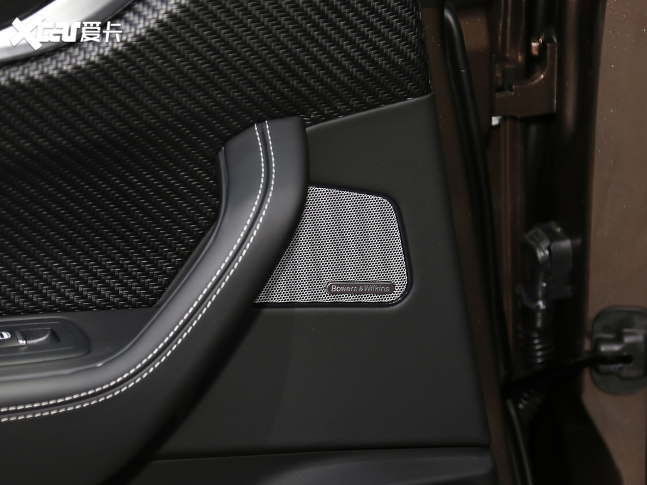 2020Levante 3.0T ၆