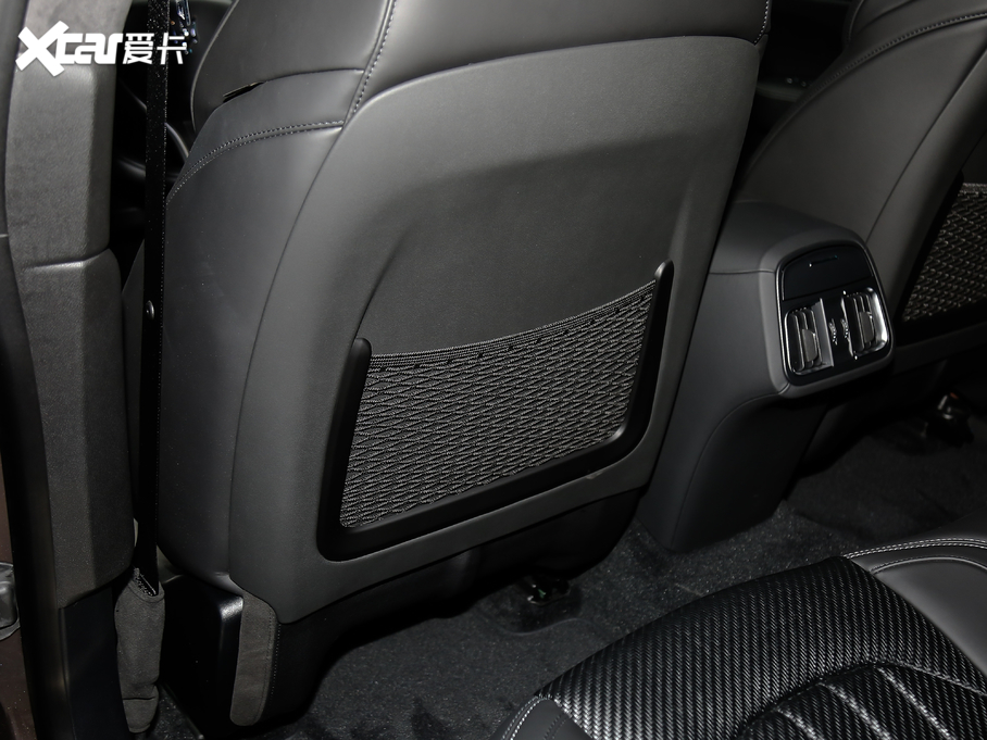 2020Levante 3.0T ၆