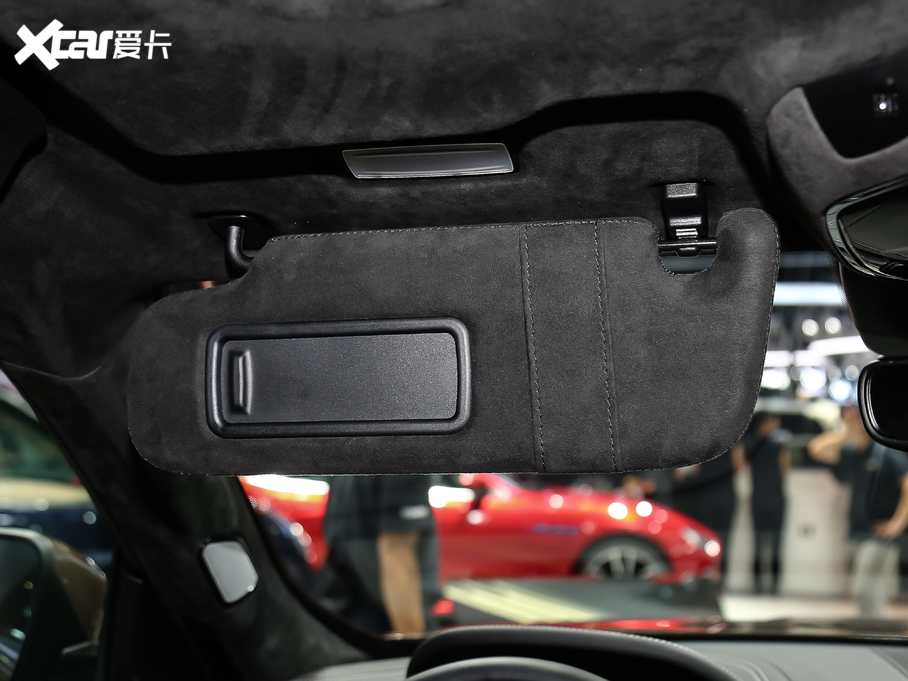 2020Levante 3.0T ၆