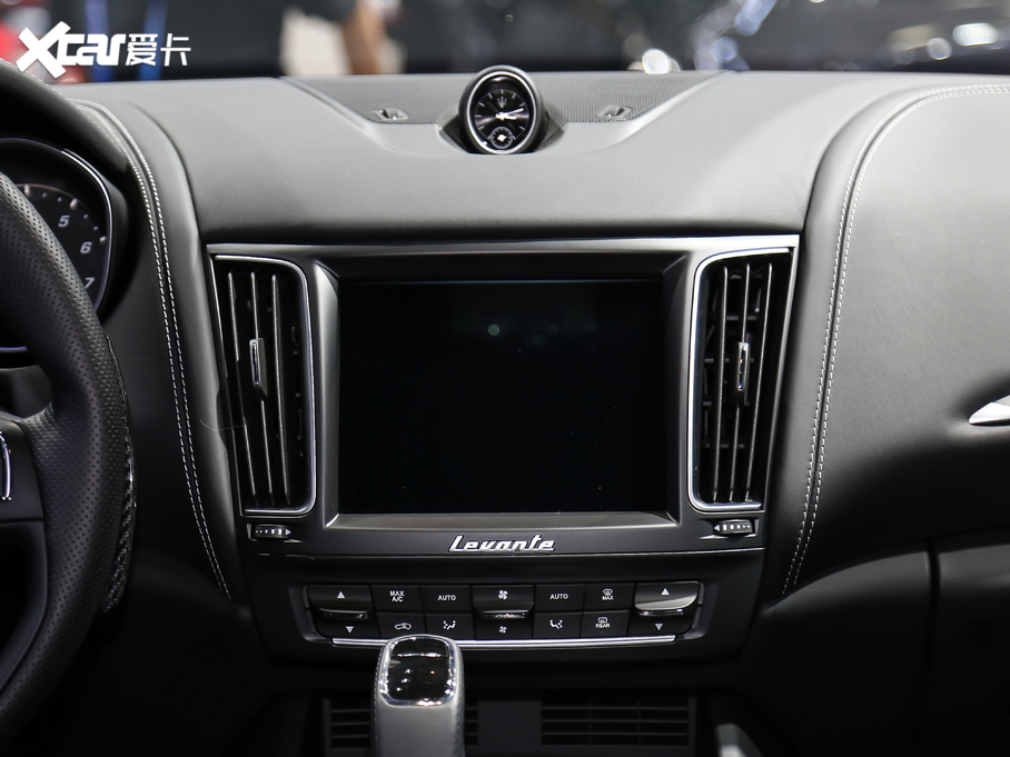 2020Levante 3.0T ၆