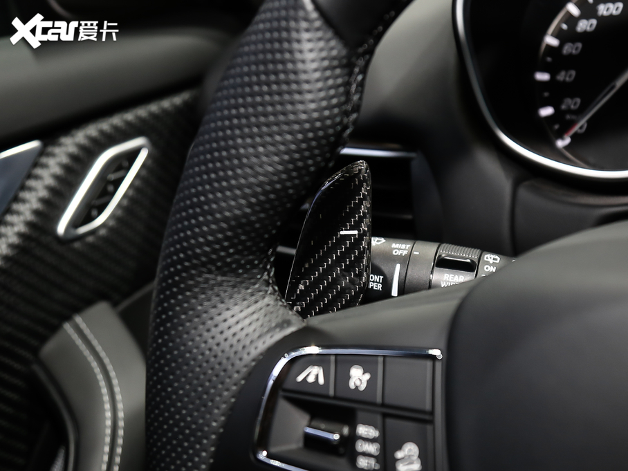 2020Levante 3.0T ၆