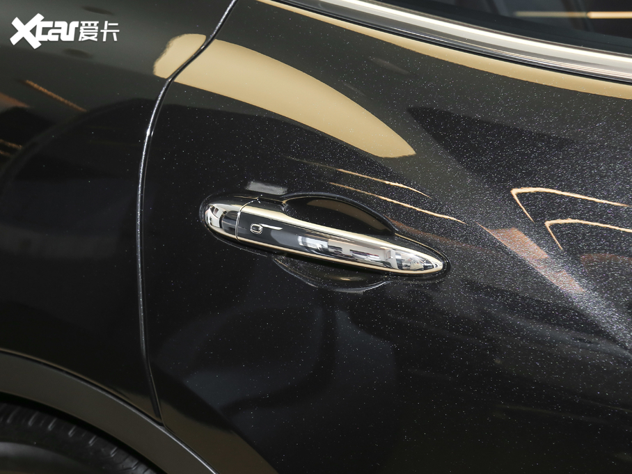 2020Levante 3.0T ˜ʰ