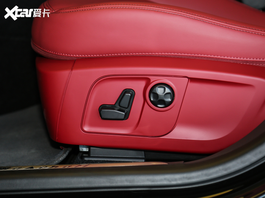 2020Levante 3.0T ˜ʰ