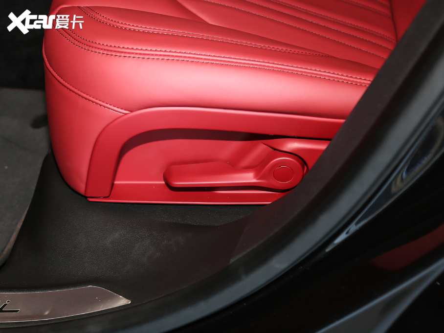 2020Levante 3.0T ˜ʰ