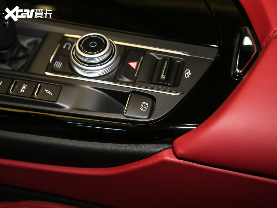 2020Levante 3.0T ˜ʰ