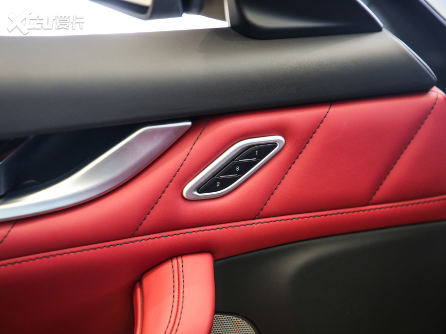 2020Levante 3.0T ˜ʰ