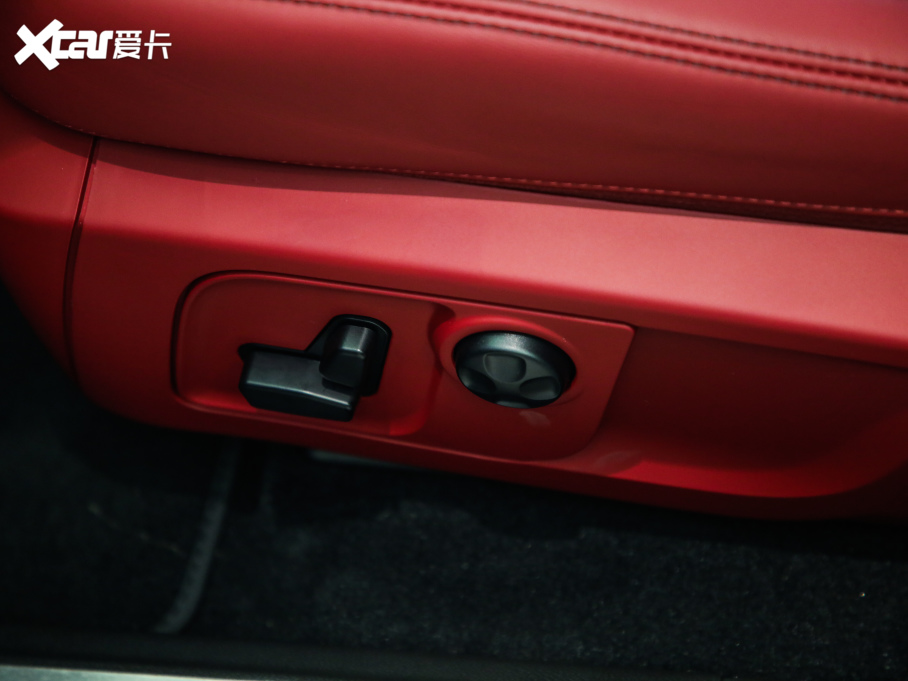 2020Levante 3.0T ˜ʰ