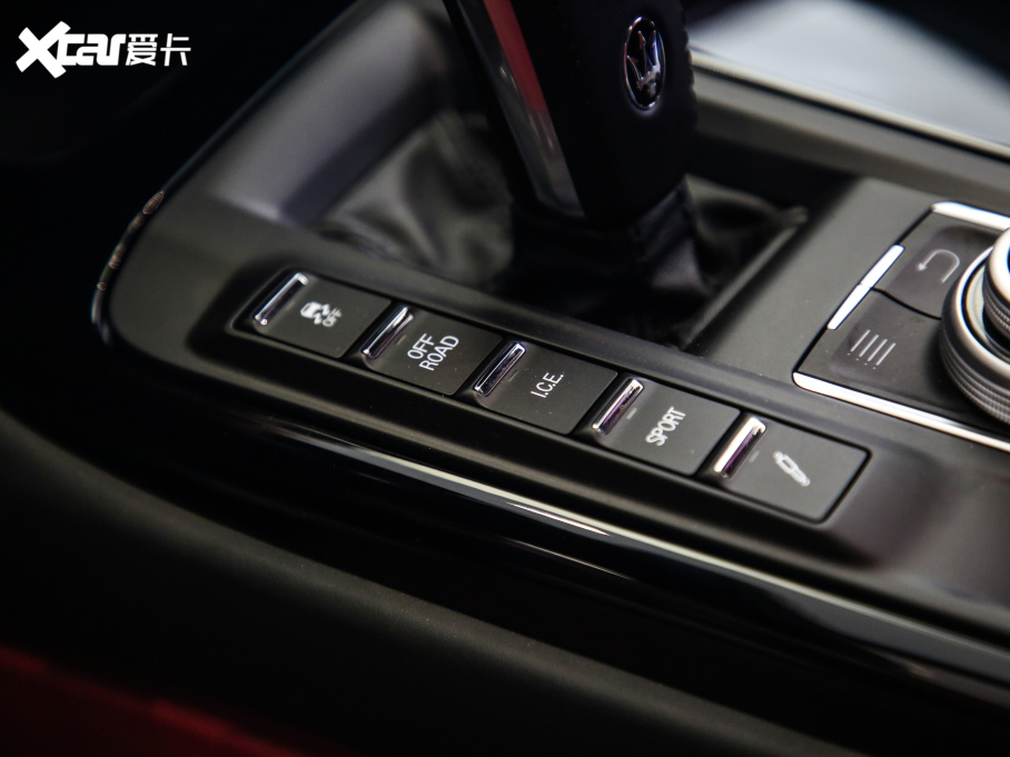 2020Levante 3.0T ˜ʰ