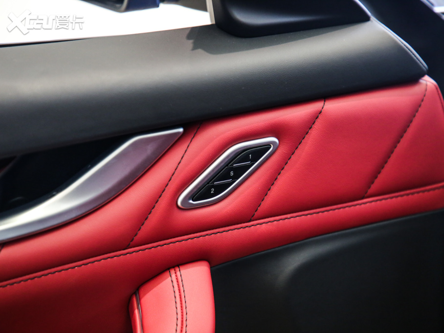 2020Levante 3.0T ˜ʰ