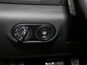 20203.0T ၆ п؅^(q)