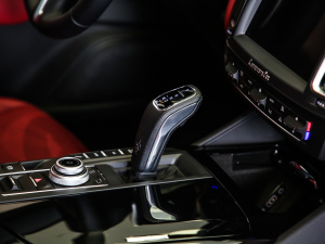 2020款3.0T 标准版 中控区